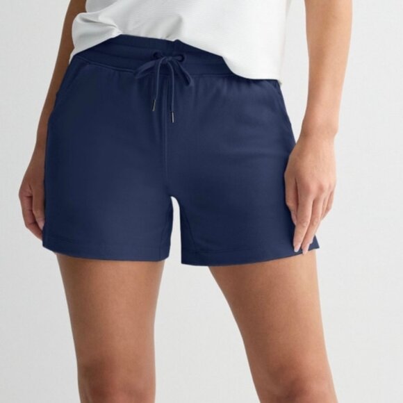 Tek Gear Women's Essential Mid Rise Athletic Shorts Navy (L) NWT! - Picture 1 of 7